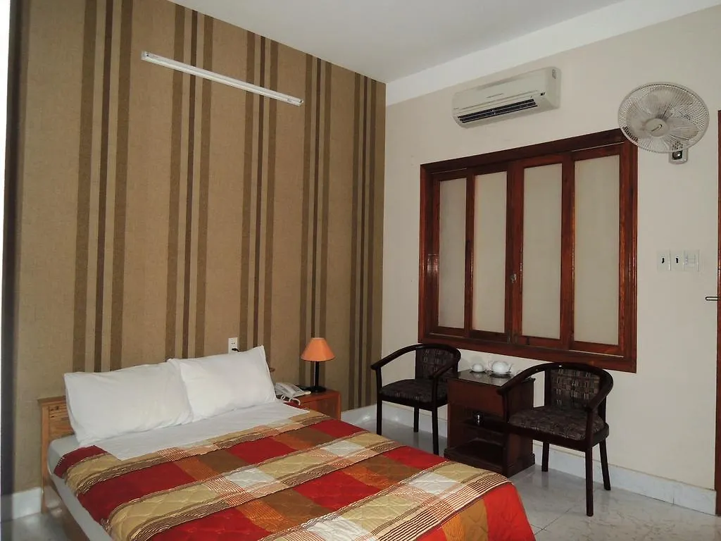 Hoan Hai Hotel Нячанг 3*,
